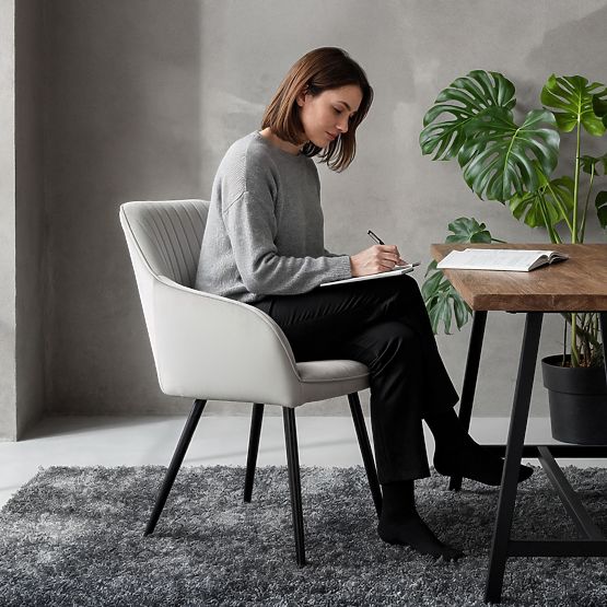 4x Zamatová čalúnená stolička s prešívaním Sivá FLORENCE Čierne nohy