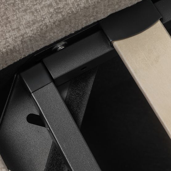 Čalúnená posteľ Luno 140x200 cm, s roštom a úložným priestorom, svetlo béžová, zaoblená