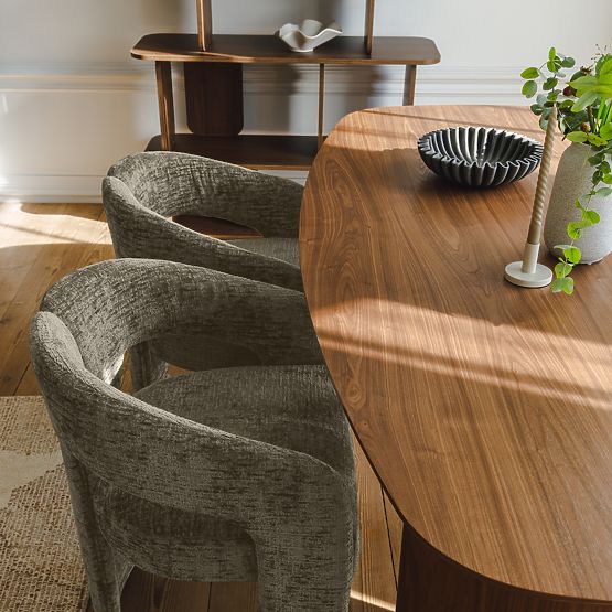 Čalúnená stolička Castelo zelená