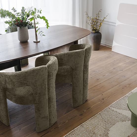 Čalúnená stolička Castelo zelená