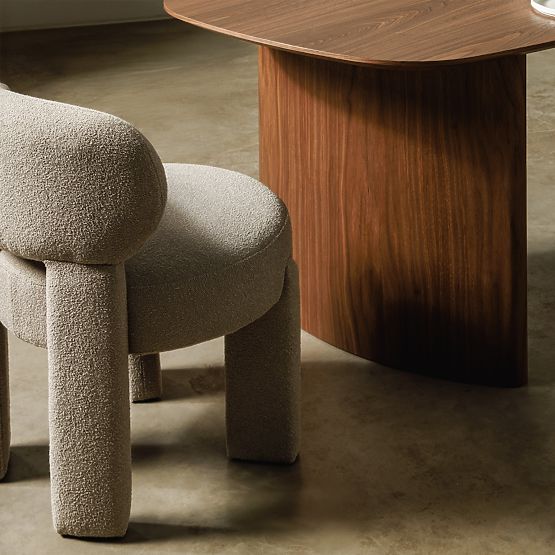 Čalúnená stolička Falone šedobéžová, boucle, oblé tvary