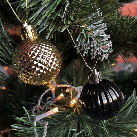 ČIERNE VIANOČNÉ GUĽÔČKY 34 KS SYSD1688-033