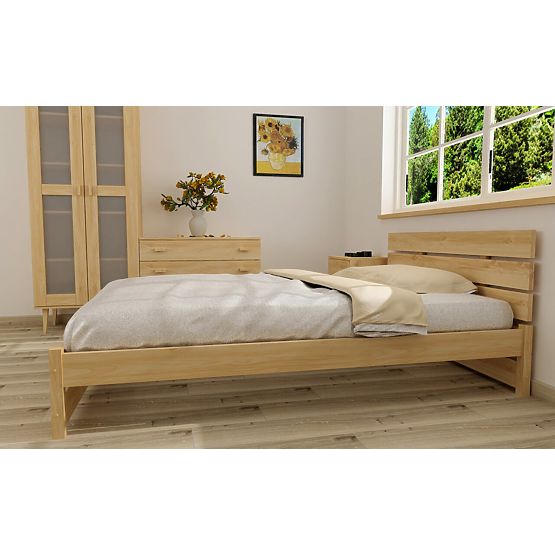 Drevená posteľ Max 200 x 120 cm - borovica