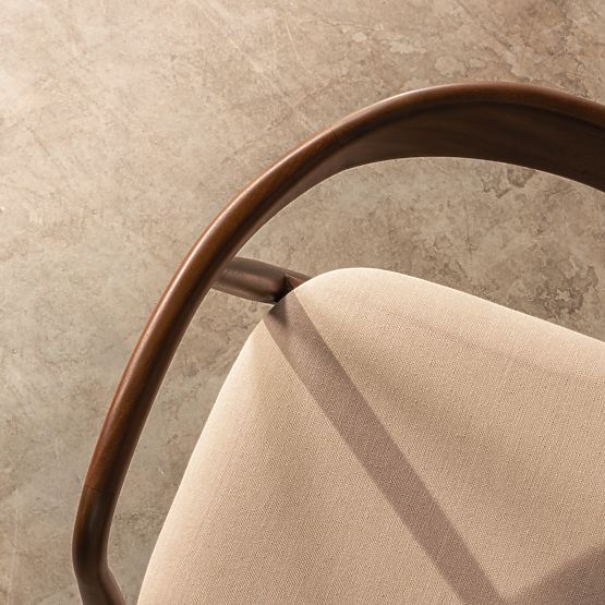 Drevená stolička Ludvika, zaoblená, orech/béžová