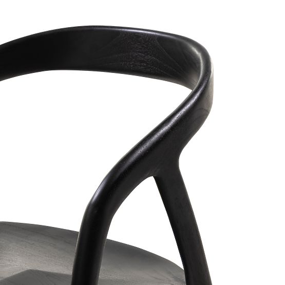 Drevená stolička Sande zaoblená, čierna, teakové drevo