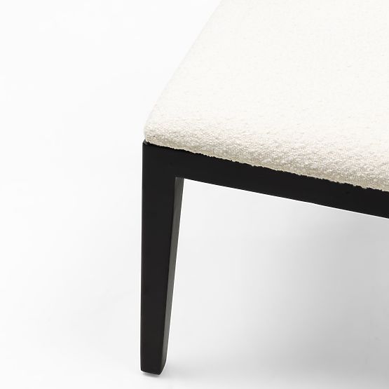 Jedálenská stolička Apulia, krémová/čierna, mahagónové drevo, boucle