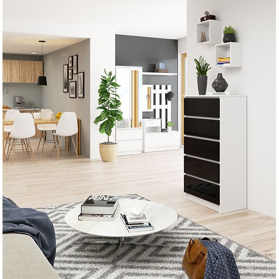 KOMODA K60 5SZ CLP PK ČIERNY LESK