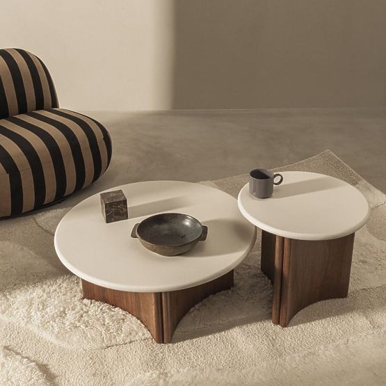 Konferenčný stolík Marlo 80 cm, krémovo biely/orech, mikrocement