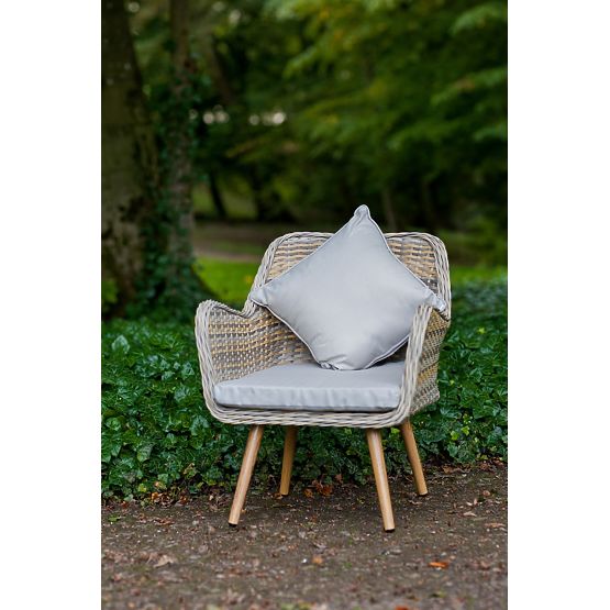 Malá balkónová sada z technoratanu BELICCO