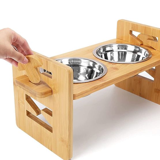 MISKA NA KRMIVO A VODU PRE ZVIERATÁ P10492