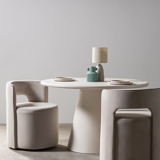 Otočná stolička Raval béžová, zamatová, zaoblená