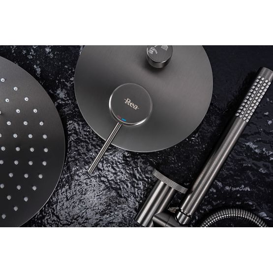 Podomietková sprchová sada Rea Lungo Grip Titan + BOX