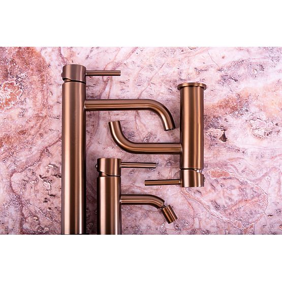 Podomietková sprchová sada Rea Lungo Kartáčovaná Meď + BOX