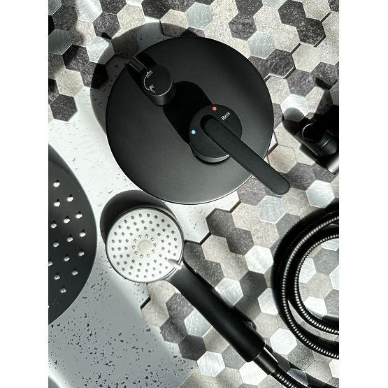 Podomietková sprchová sada Rea Ontario Čierna + BOX