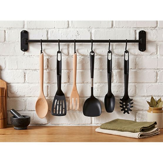 Reling do kuchyne a kúpeľne SIVAS čierny