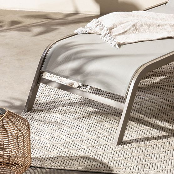 Záhradné ležadlo Sandy nastaviteľné, svetlosivé/béžové