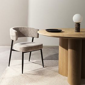 Čalúnená stolička Rosario béžová/čierne nohy