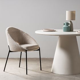 Stolička s otvorom v operadle Luigi béžová/čierne nohy