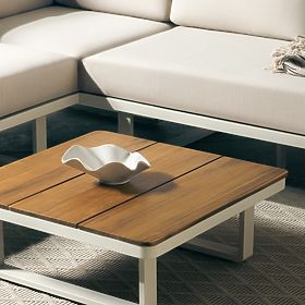 Záhradná rohová sedačka so stolíkom Porticato, akáciové drevo FSC, teakový vzhľad, svetlo béžová