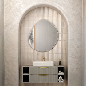 Závesné zrkadlo v striebornom ráme Alonzo, 64x60 cm, nepravidelný tvar